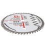 Disque de coupe circulaire avec dents en carbure, conçu pour le bois, marqué HD PRO et dimensions visibles