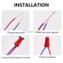 Étapes d'installation d'un connecteur électrique sur deux fils torsadés avec capuchon rouge.
