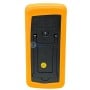 Vue arrière d'un multimètre digital avec coque jaune et compartiment pile noir