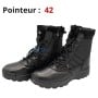 Paire de godasses de sécurité noires taille 42 avec laçage et fermeture éclair latérale