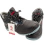 Chaussures de travail noires avec lacets et semelles antidérapantes, étiquette HD PRO visible.