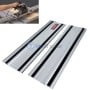 Deux rails de guidage en aluminium avec bandes noires antidérapantes pour utilisation avec scie circulaire