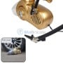 Aspirateur compresseur auto 12V 120W doré avec manomètre et lampe, tuyau flexible et embout pour gonflage.