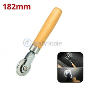 Roulette dentelée Manuelle 182 mm avec manche en bois pour pression et fixation les pièces de réparation des pneus