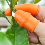 Gants couteau à pouce en silicone pour couper des légumes et fruits | Accessoires maison | MaBricole Algérie